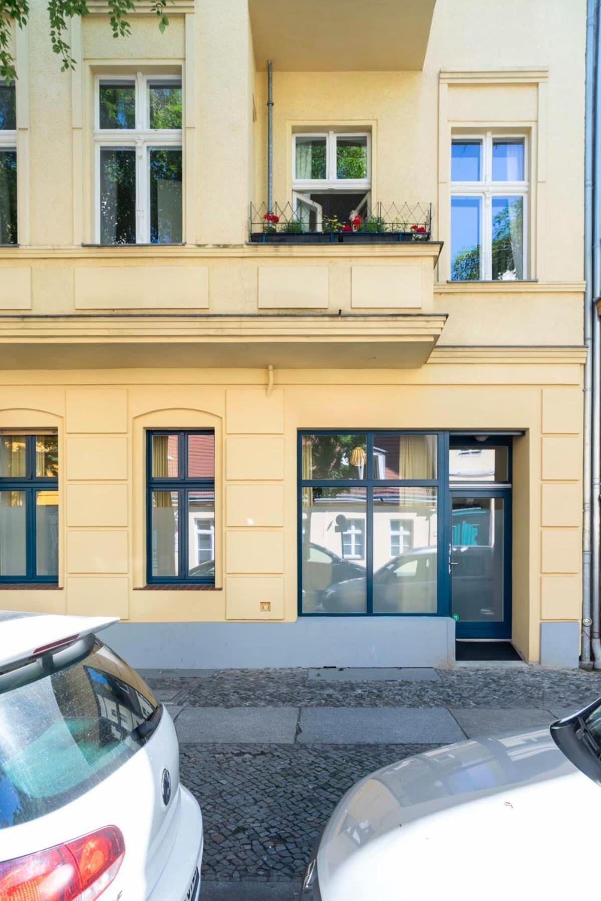 Central Apartment Berlim Exterior foto